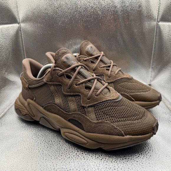 Size 10 Adidas Ozweego Earth Strata Dark Brown Lace Up Womens Sneakers IG4184 - Picture 1 of 13